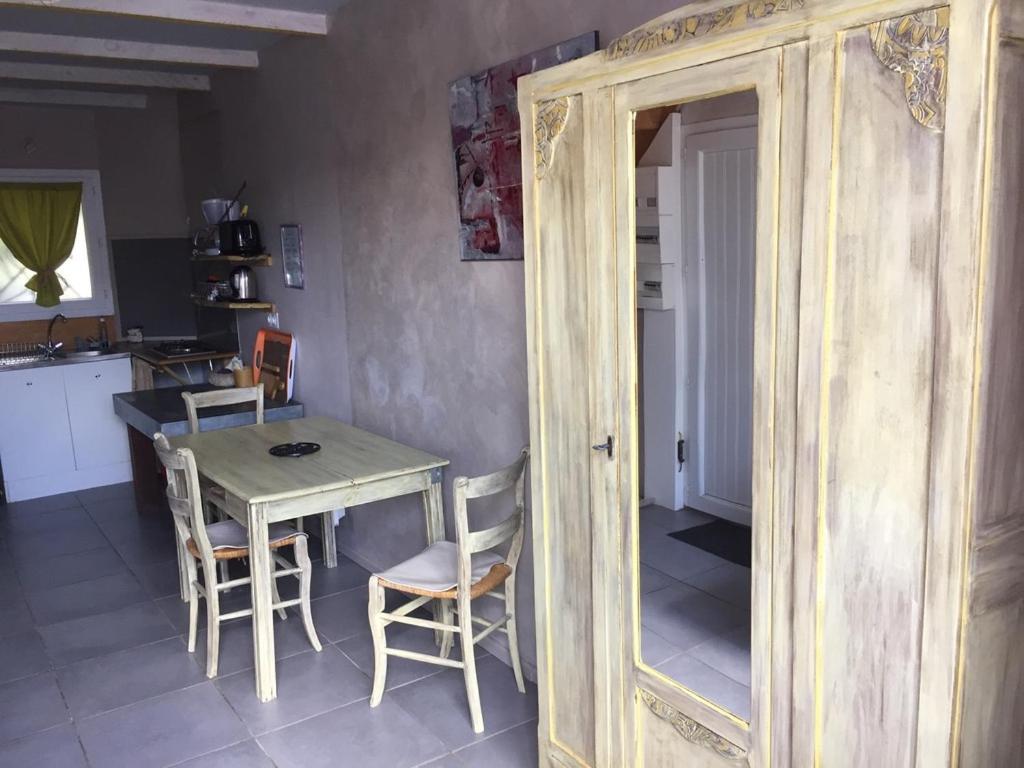Accacia Home Ferrieres  Ngoại thất bức ảnh