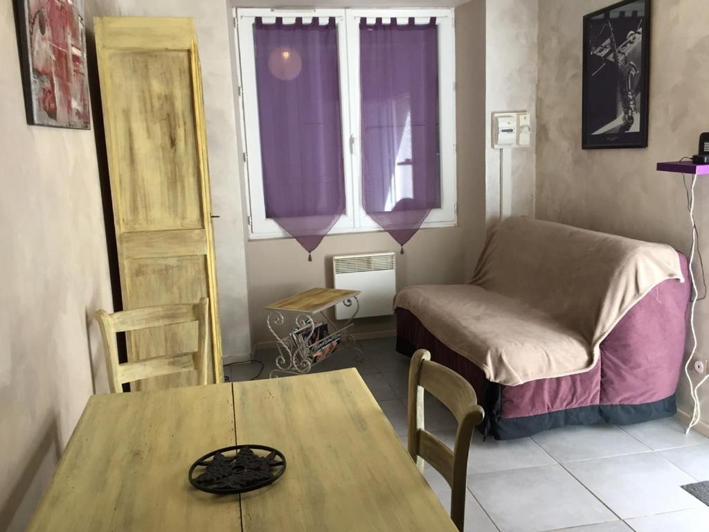 Accacia Home Ferrieres  Ngoại thất bức ảnh